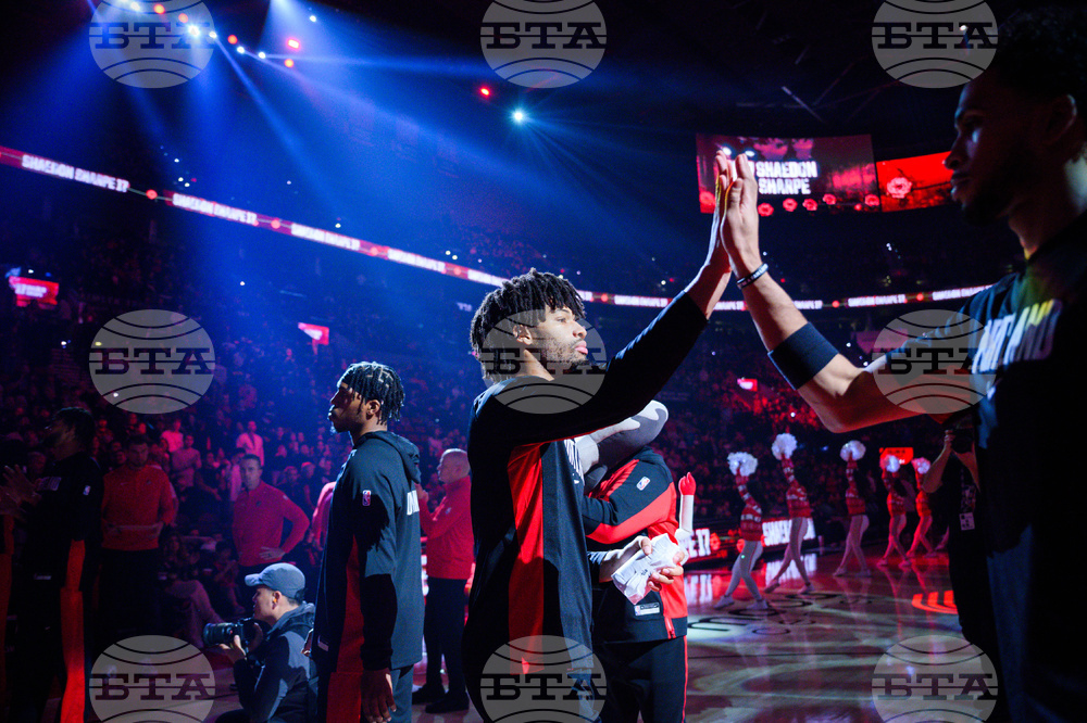 Pistons Trail Blazers Basketball