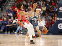 Mavericks Pelicans Basketball