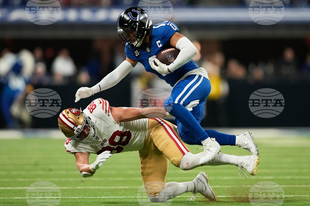 APTOPIX 49ers Colts Football