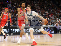 Mavericks Pelicans Basketball