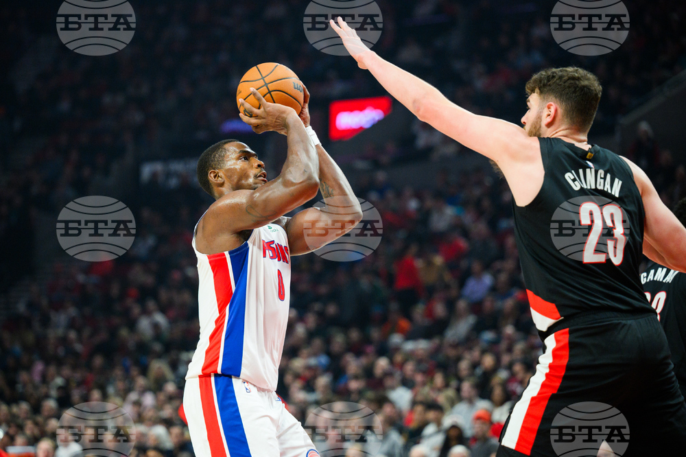 Pistons Trail Blazers Basketball