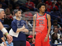 Mavericks Pelicans Basketball