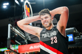 Pistons Trail Blazers Basketball