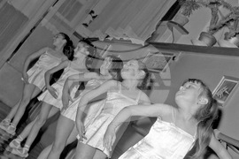 Балетната школа към Образцовото народно читалище „Заря - 1858“ в Хасково през 1960 година