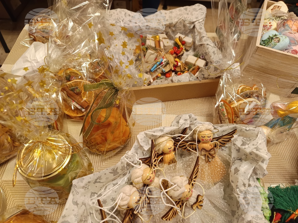 Социални предприятия - коледни сувенири - изработка