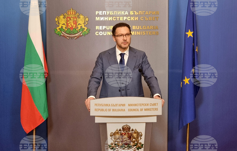 Министерски съвет - Даниел Митов - брифинг