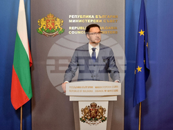 Министерски съвет - Даниел Митов - брифинг