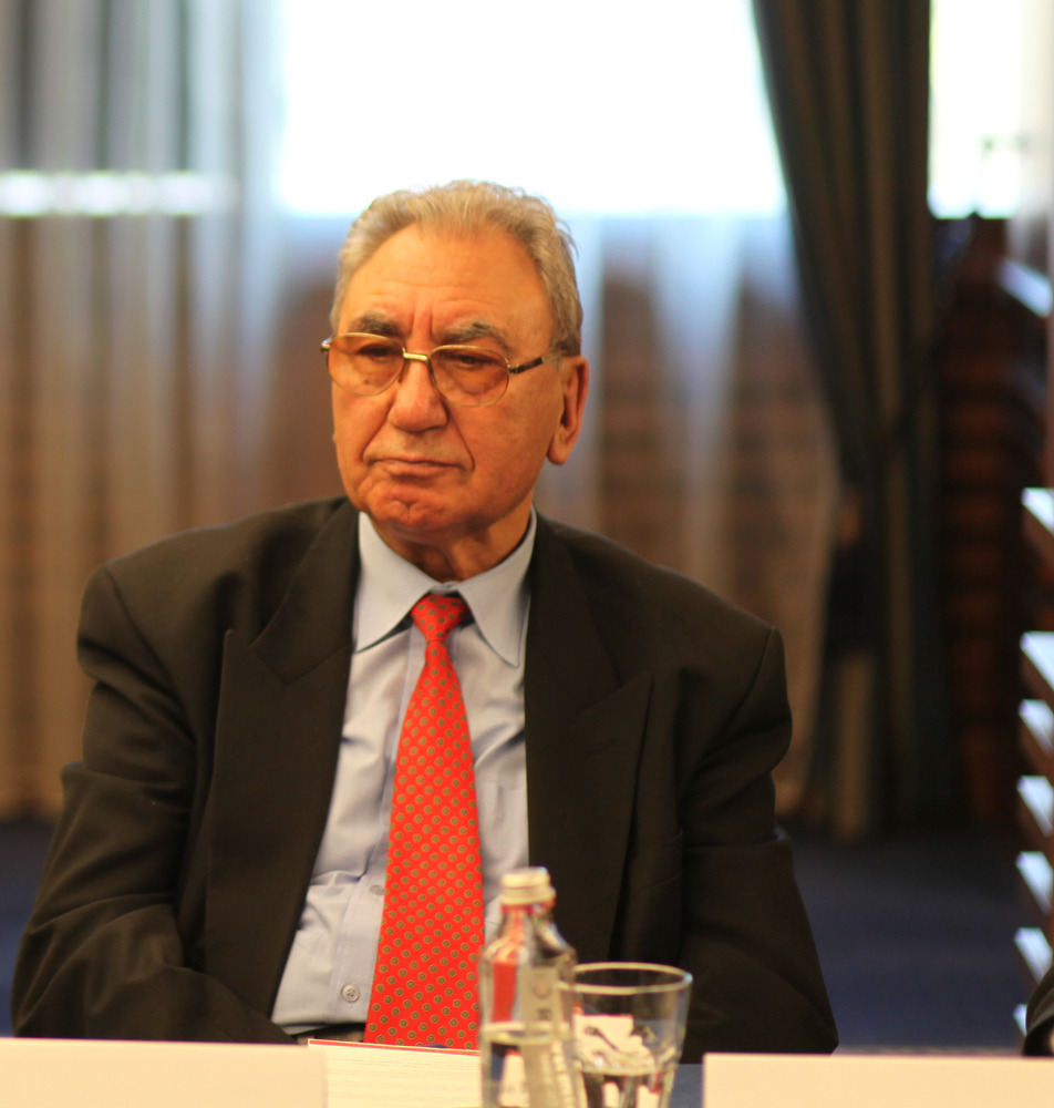 НДФ 13 века България - До опечаленото семейство