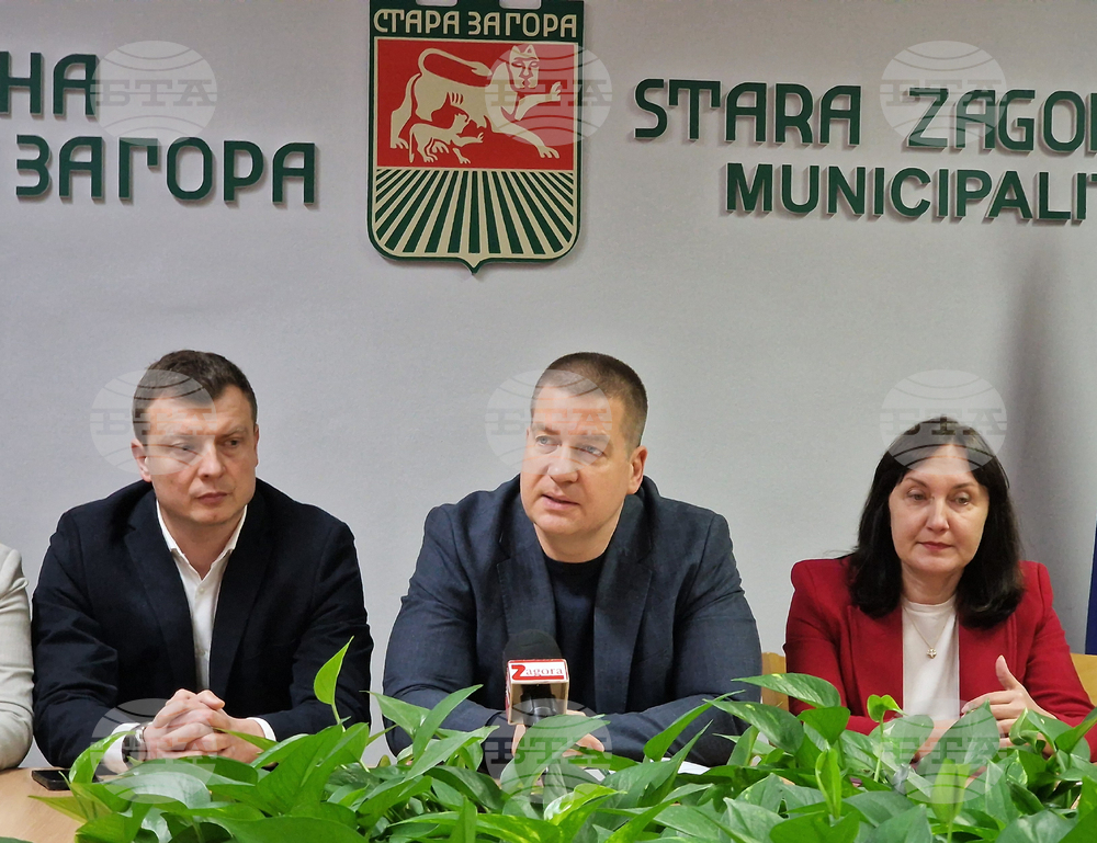 МОН е осигурило финансиране в размер на 1,2 млн. лева за довършване на спортния салон в старозагорско училище