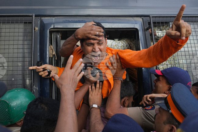 APTOPIX India Bangladesh Protest