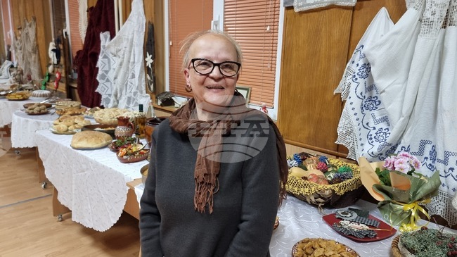 Изложбата „Стари плетива и зимни вкусотии от Граово“ бе открита в Брезник
