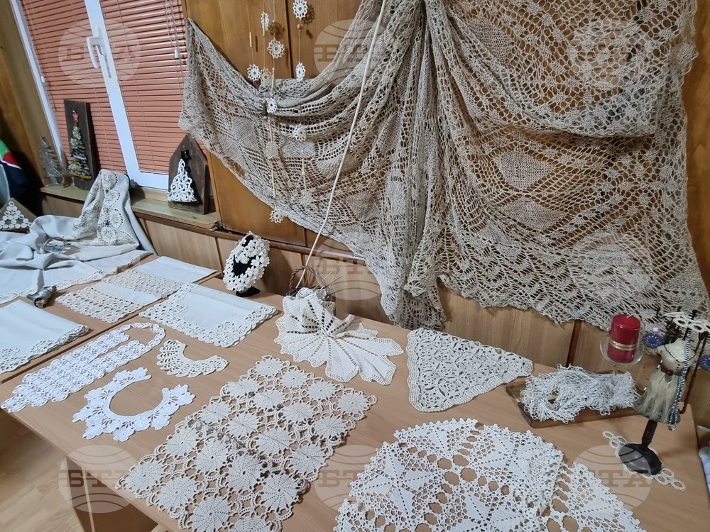 Брезник - „Стари плетива и зимни вкусотии от Граово“ - изложба