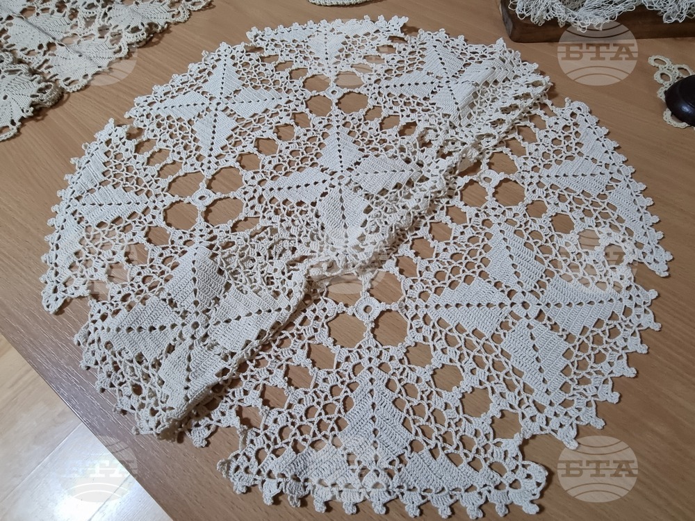 Брезник - „Стари плетива и зимни вкусотии от Граово“ - изложба