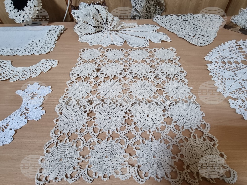 Брезник - „Стари плетива и зимни вкусотии от Граово“ - изложба