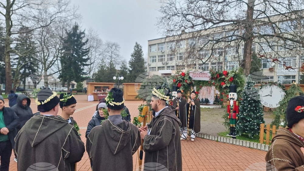 Генерал Тошево - коледарски благослов