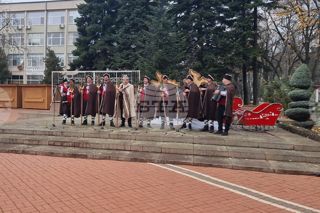 „Коледарски благослов” се проведе в Генерал Тошево