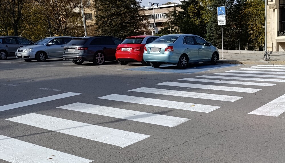 Безплатно ще бъде паркирането в синята зона на Шумен от 15:00 часа на 23 декември до 8:00 часа на 29 декември