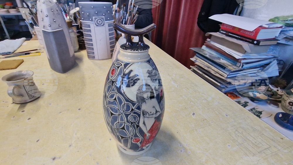 Априлци - художници - керамично студио