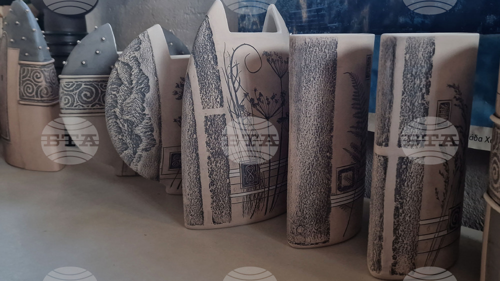 Априлци - художници - керамично студио