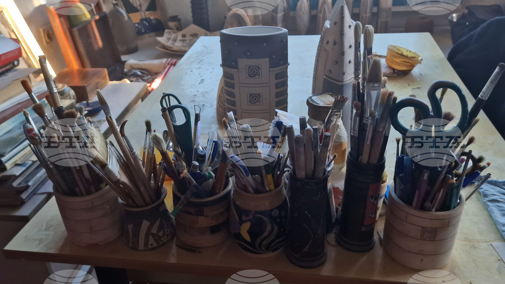 Априлци - художници - керамично студио