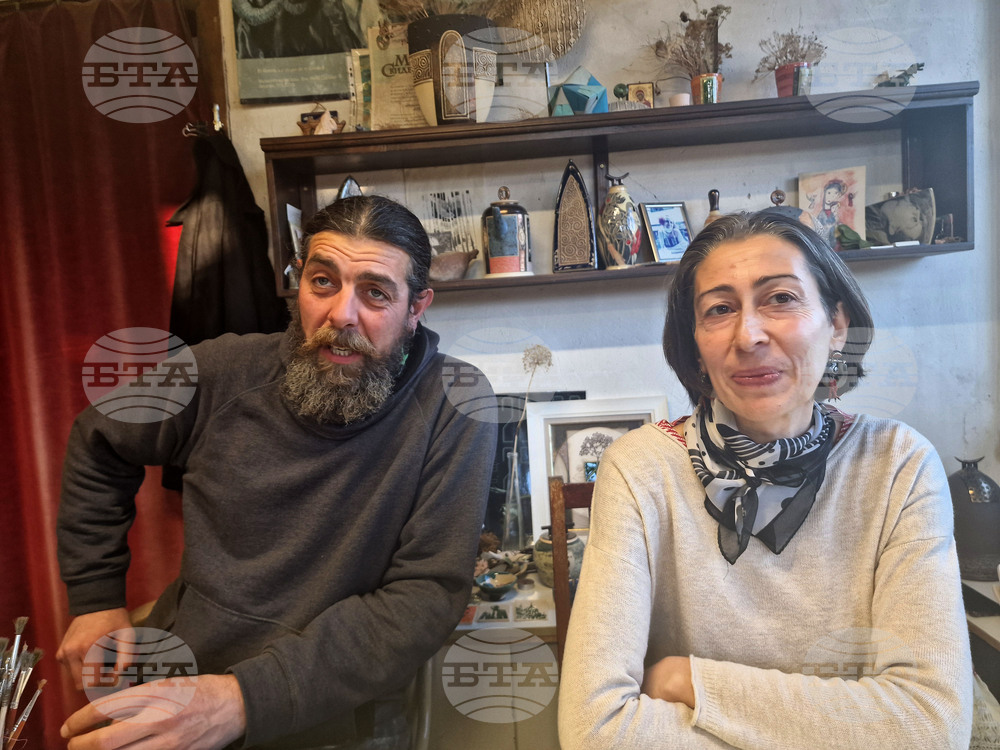 Априлци - художници - керамично студио