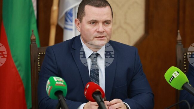 Годината беше предизвикателна, защото започнахме работа по много проекти, каза кметът на Русе Пенчо Милков