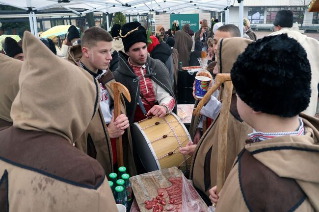Ловчалии ще посрещнат Рождество Христово с традиционни обичаи