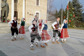 Ковачевци - тържествено запалване на коледната елха