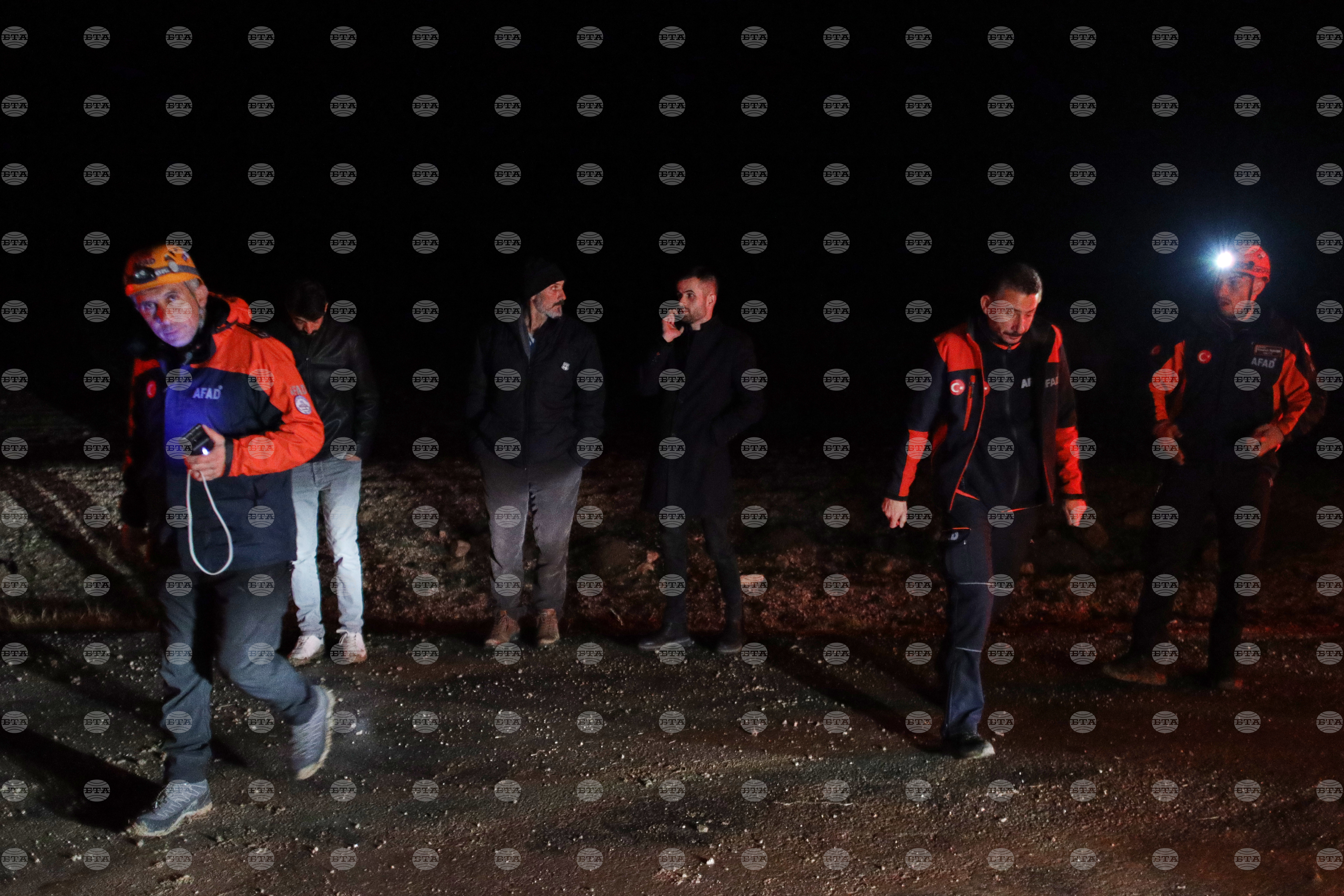 Началникът на либийския генерален щаб и още четирима души са загинали при катастрофа на самолета им след излитане от турската столица