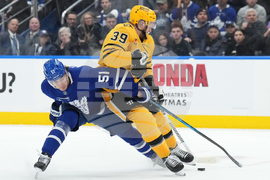 Penguins Maple Leafs Hockey