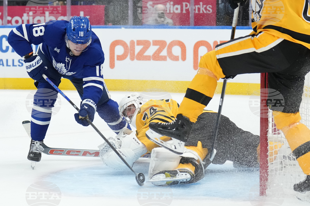 Penguins Maple Leafs Hockey