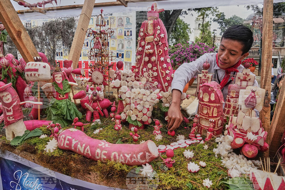Night of the Radishes Festival