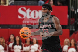 Harvard St Johns Basketball