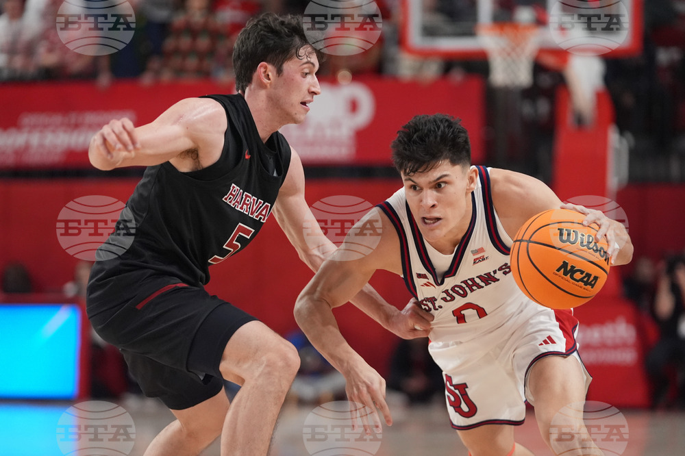 Harvard St Johns Basketball