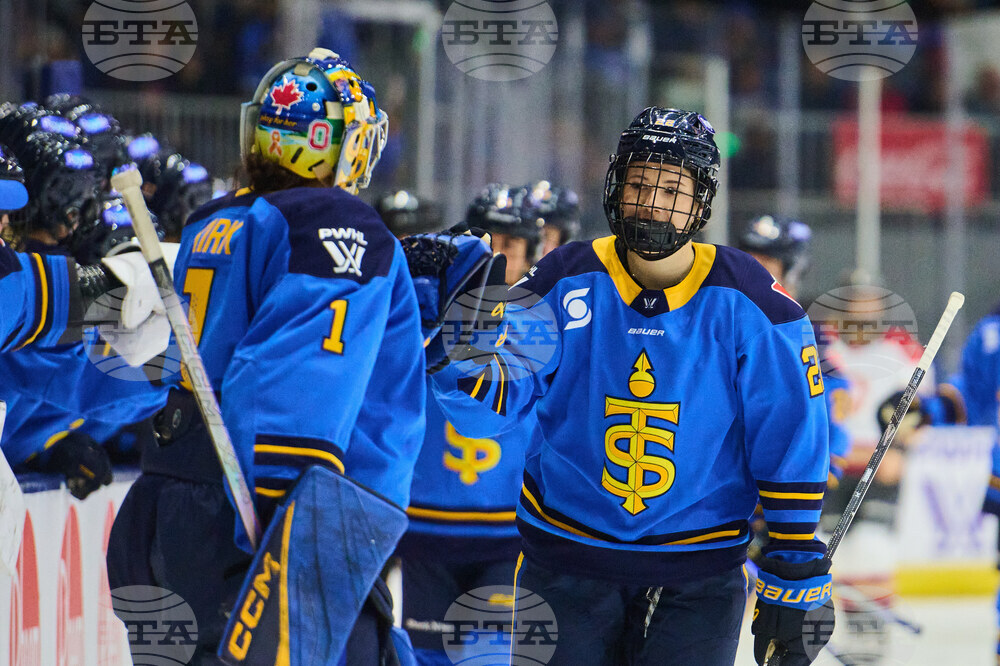 Charge Sceptres Hockey