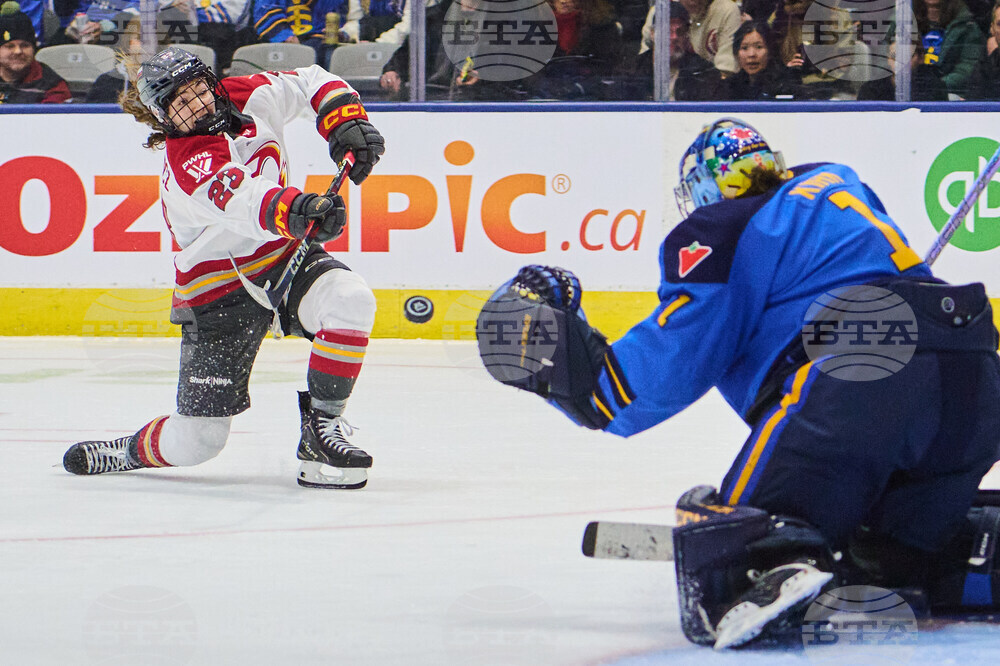 PWHL Charge-Sceptres Hockey