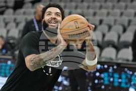 Thunder Spurs Basketball