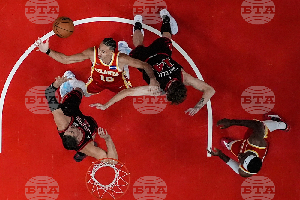 Bulls Hawks Basketball