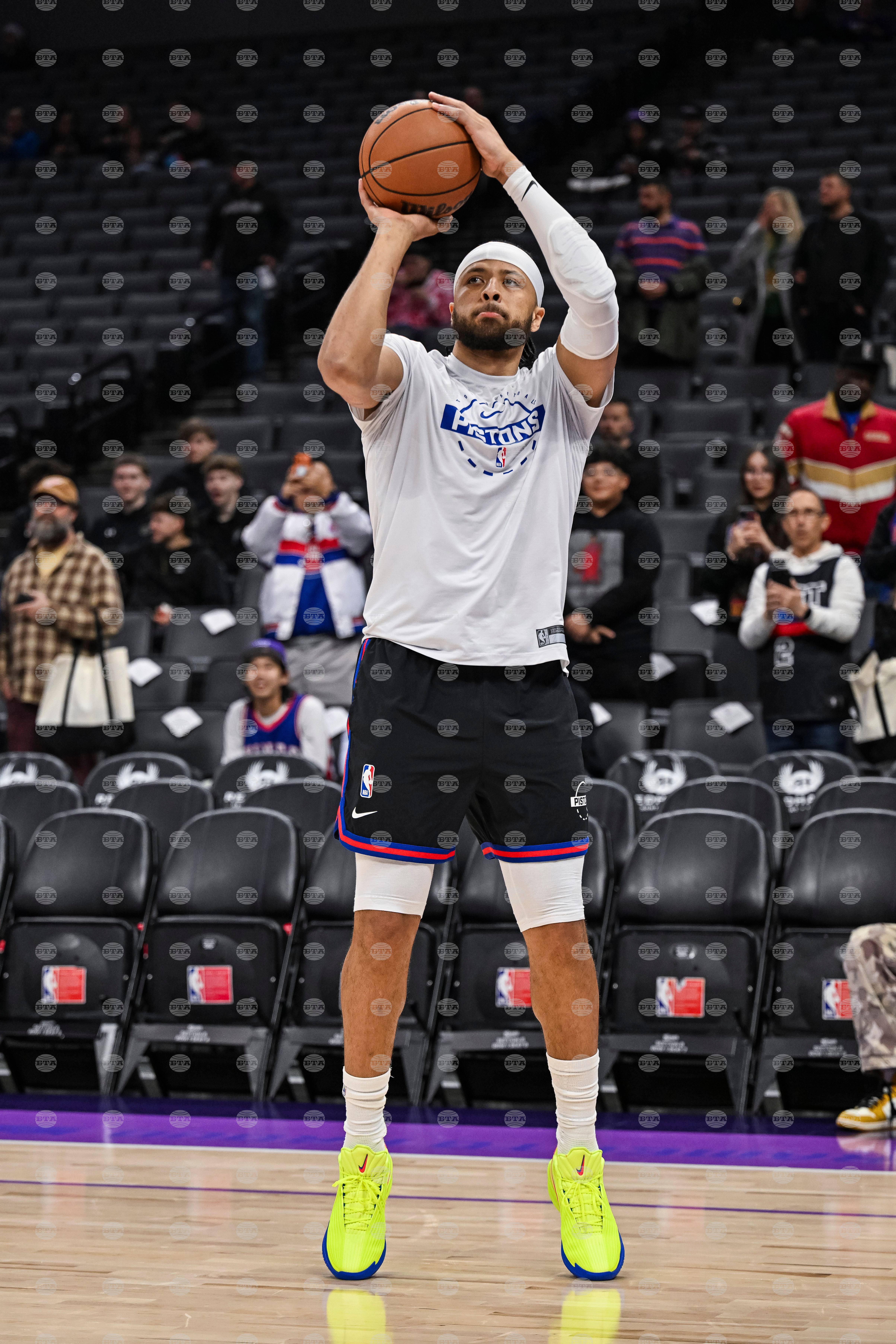 Pistons Kings Basketball