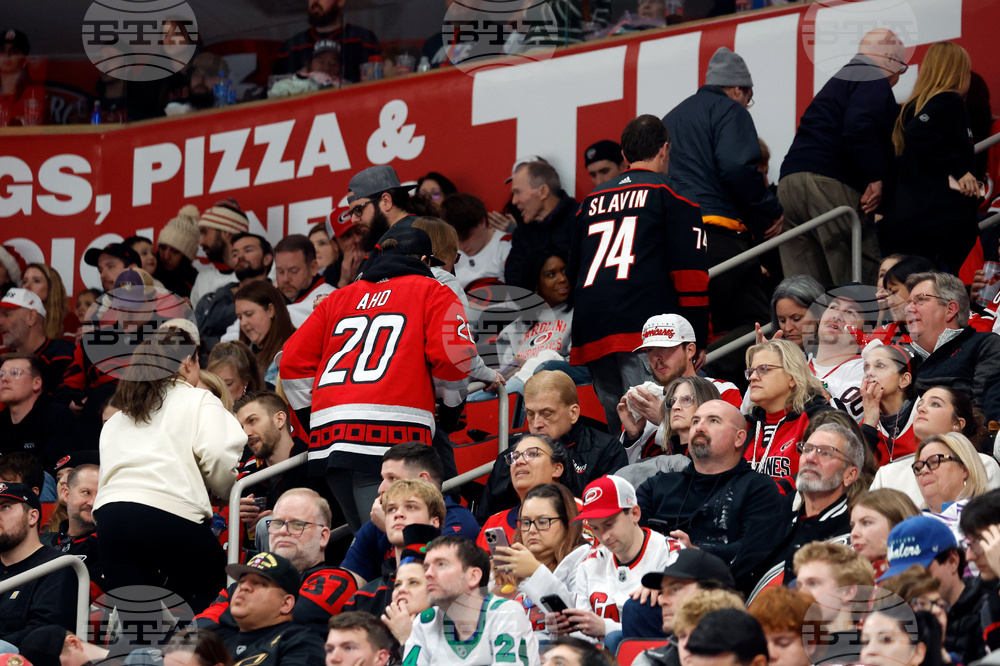 Panthers Hurricanes Hockey