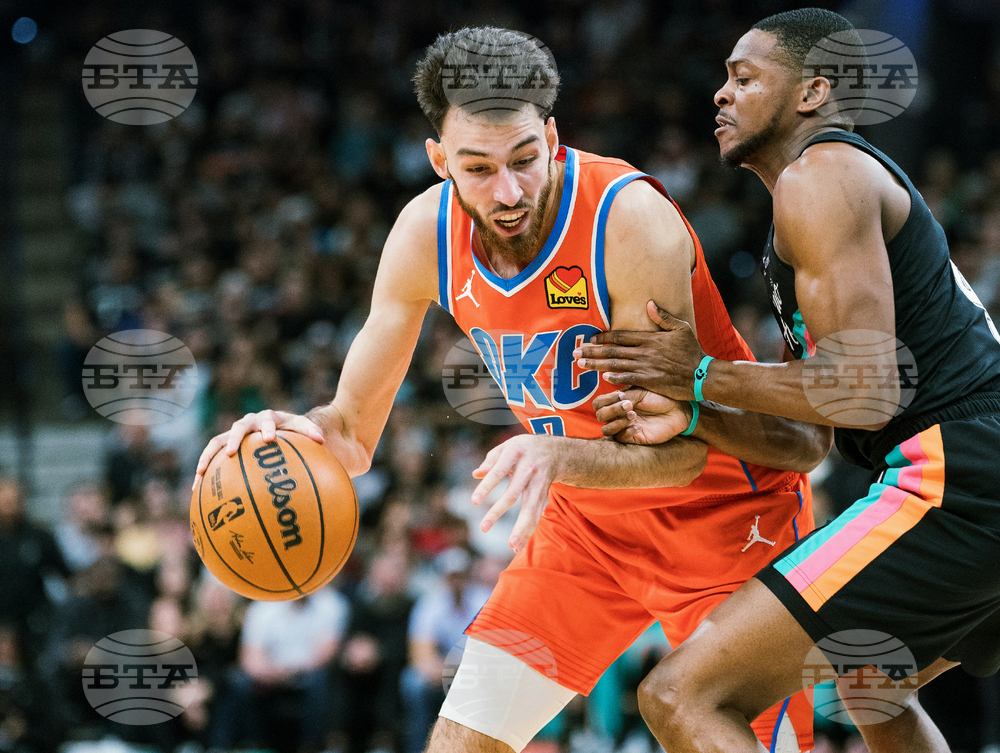 Thunder Spurs Basketball