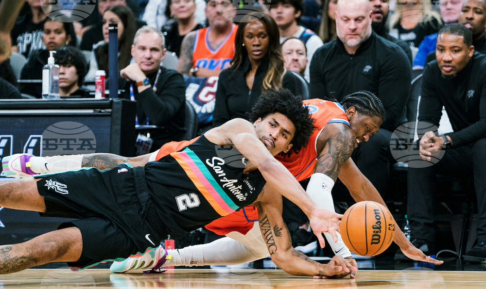 Thunder Spurs Basketball