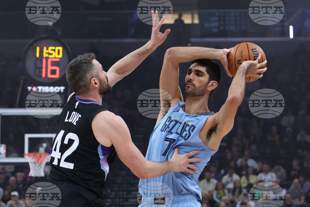 Grizzlies Jazz Basketball