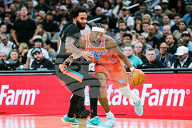 Thunder Spurs Basketball