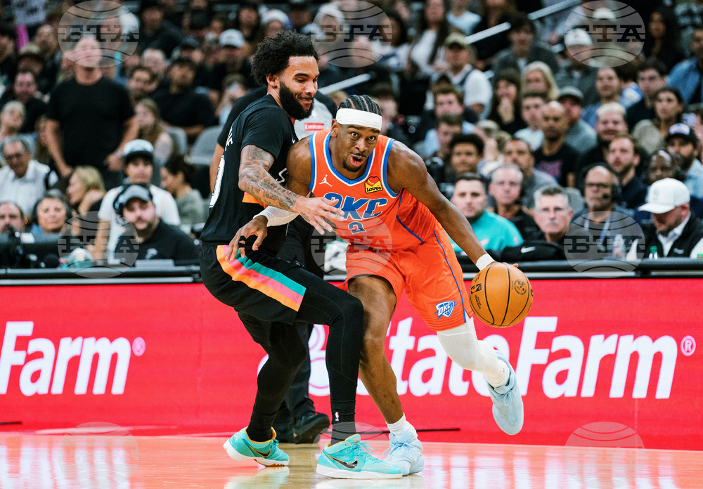 Thunder Spurs Basketball