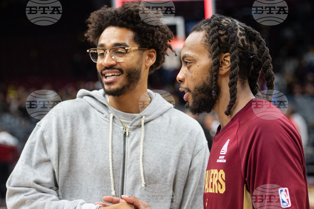 Pelicans Cavaliers Basketball