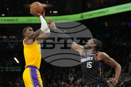 Lakers Suns Basketball