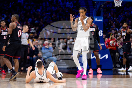 Nets 76ers Basketball