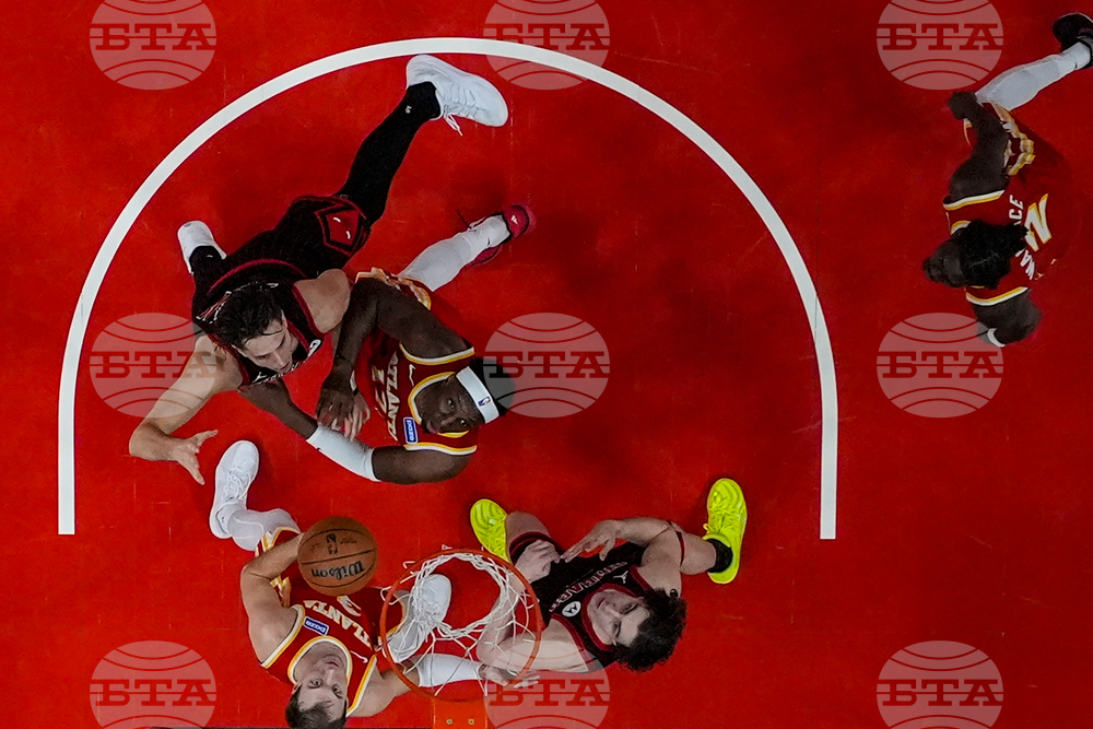 Bulls Hawks Basketball