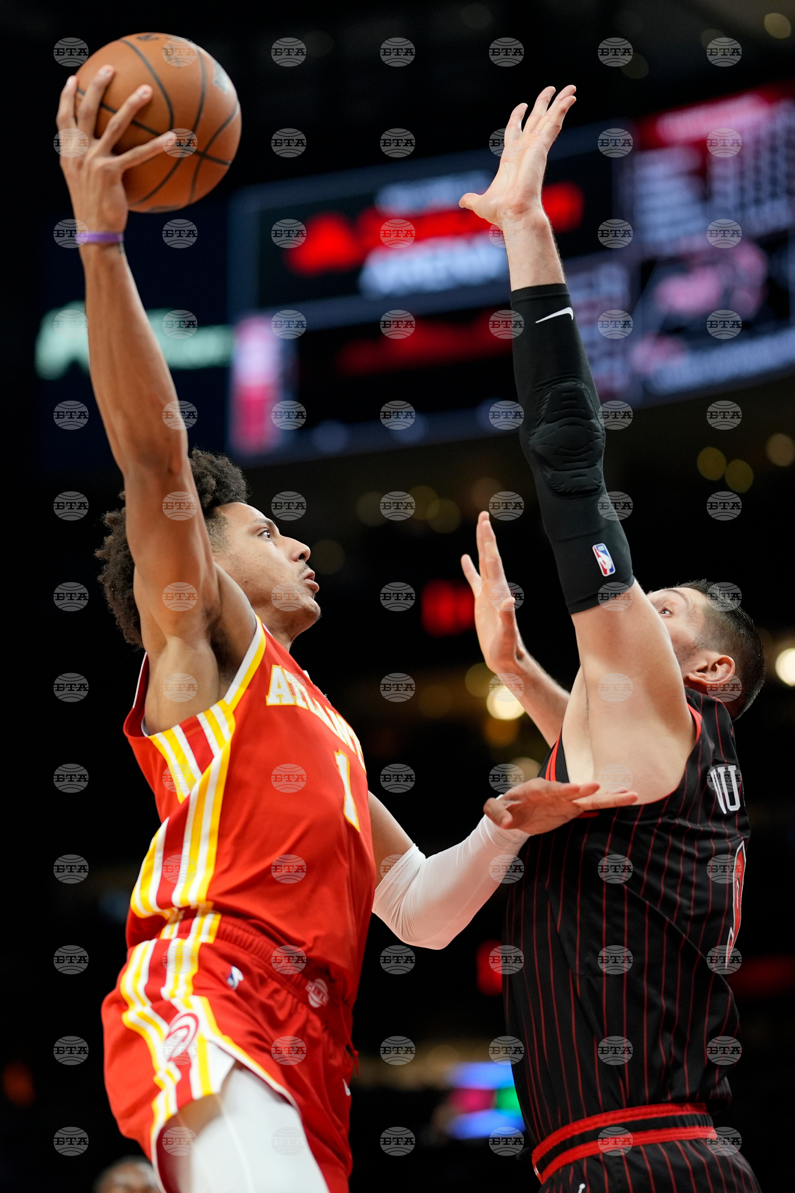 Bulls Hawks Basketball